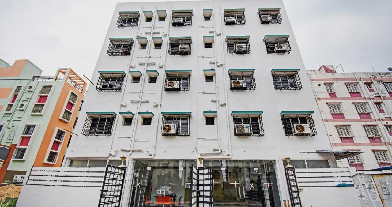 Flagship Hotel Eden Колката Екстер'єр фото